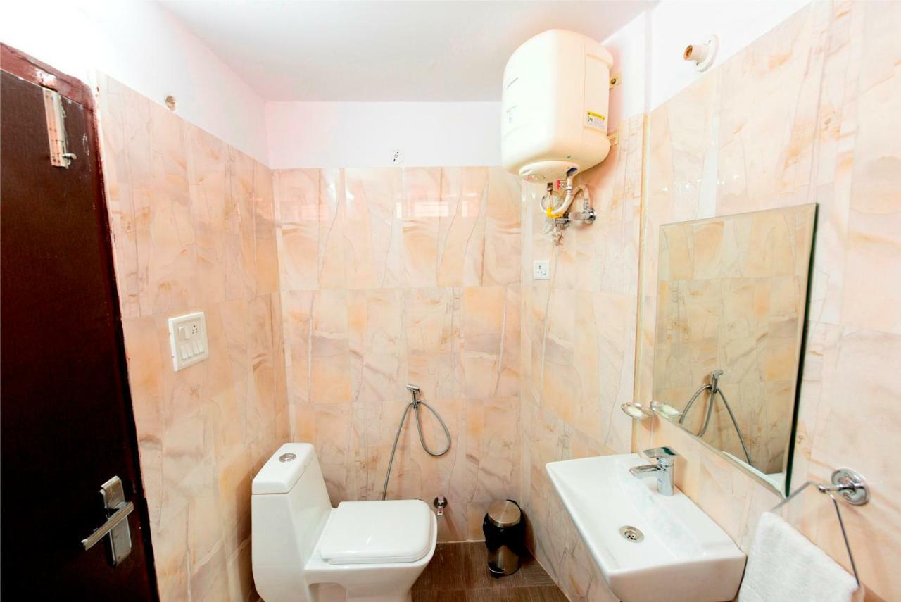 Hotel Radha Nikunj Residency ジャイプール エクステリア 写真