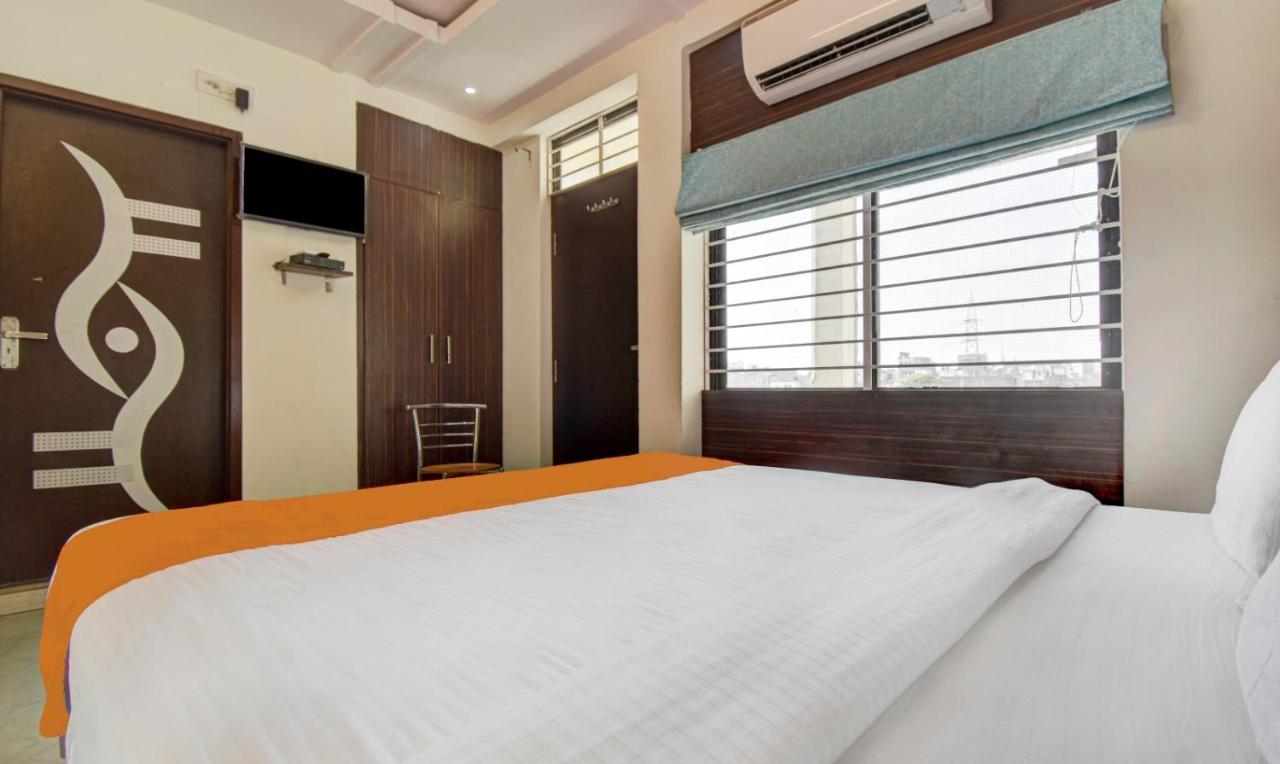 Hotel Radha Nikunj Residency ジャイプール エクステリア 写真