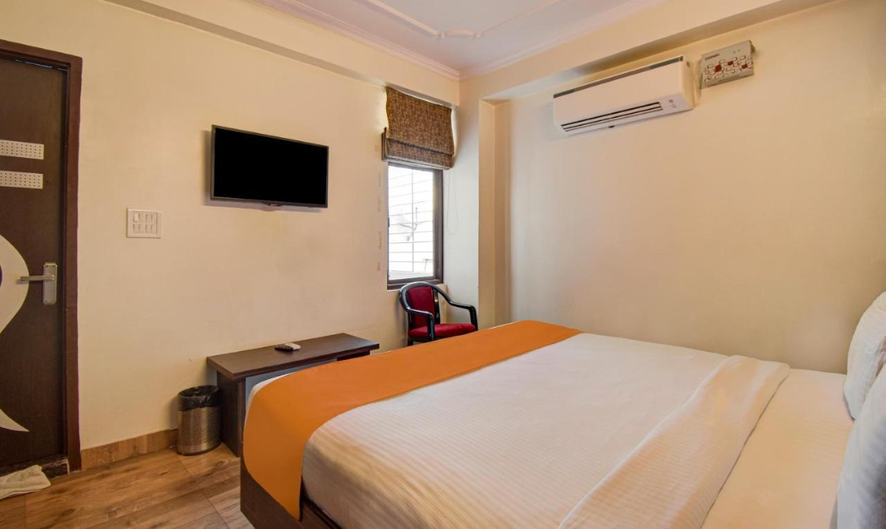 Hotel Radha Nikunj Residency ジャイプール エクステリア 写真