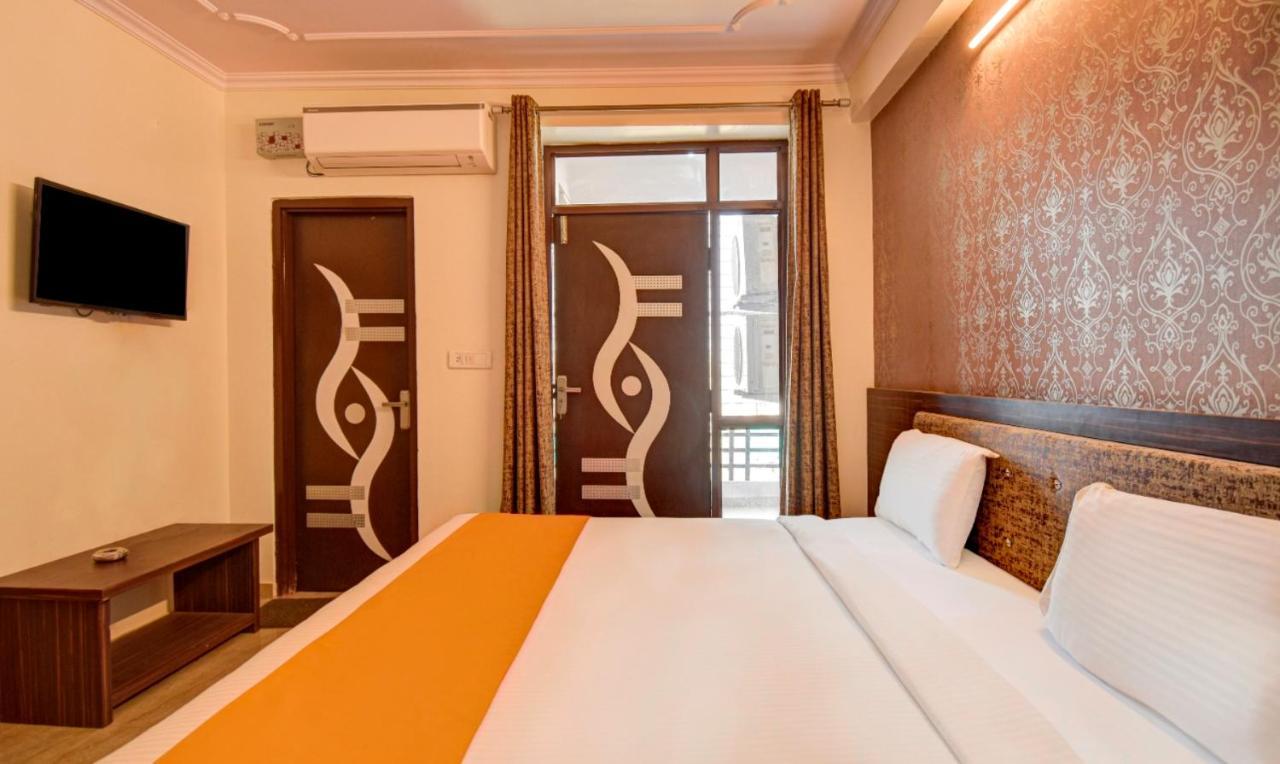 Hotel Radha Nikunj Residency ジャイプール エクステリア 写真